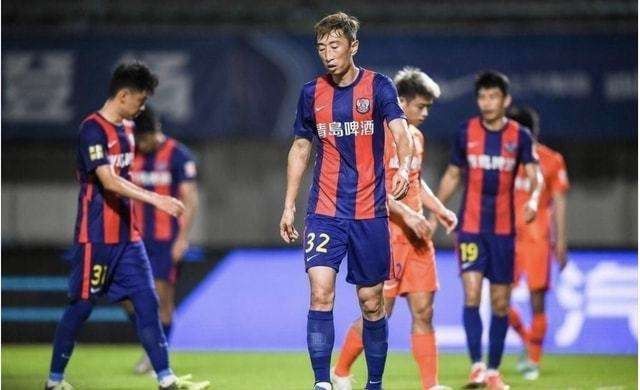 法媒：尤文与阿森纳联系，商谈托马斯冬窗转会事宜据法国媒体Foot Mercato报道，尤文与阿森纳进行了联系，商谈托马斯的转会事宜。